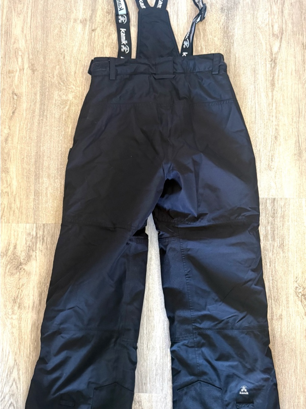 Kamik kids☃️❄️ Black Snow/Ski Bib Pants with Adjustable Suspenders